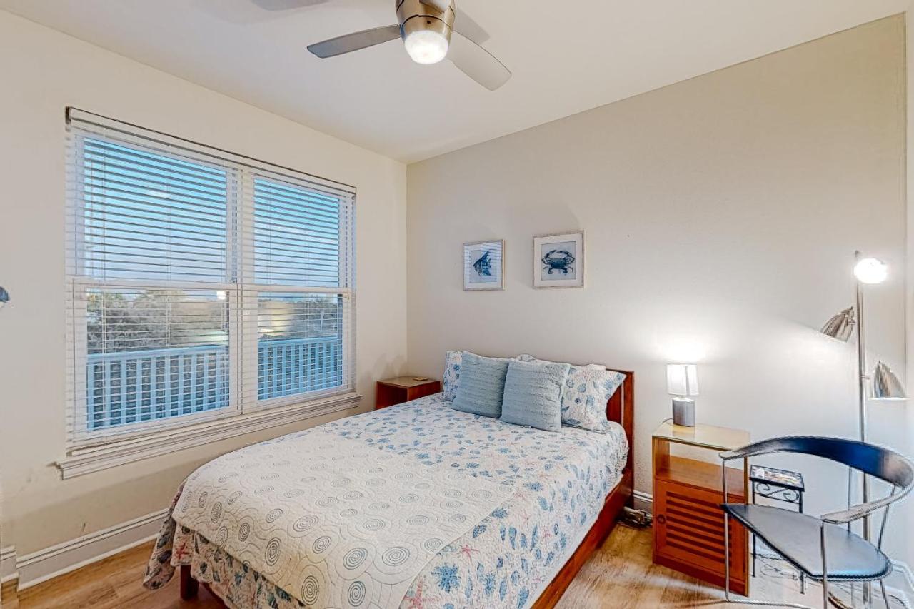 Bulldog Beach House Gulf Shores Exterior photo